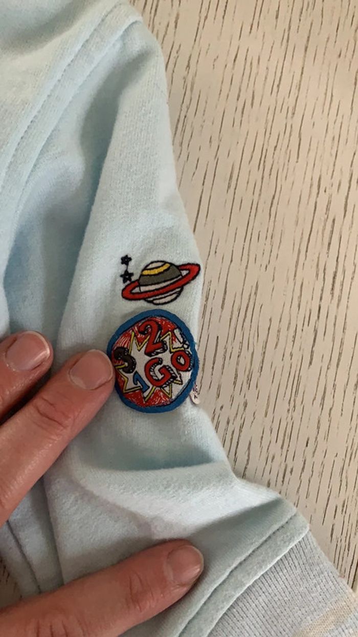 Veste Mickey taille 18 mois - photo numéro 2