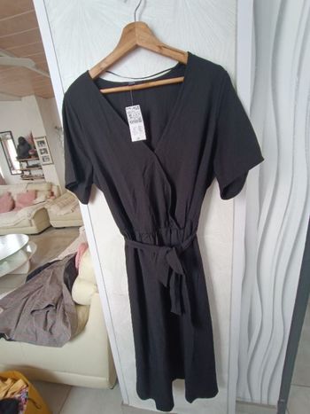 Robe longue noir neuf