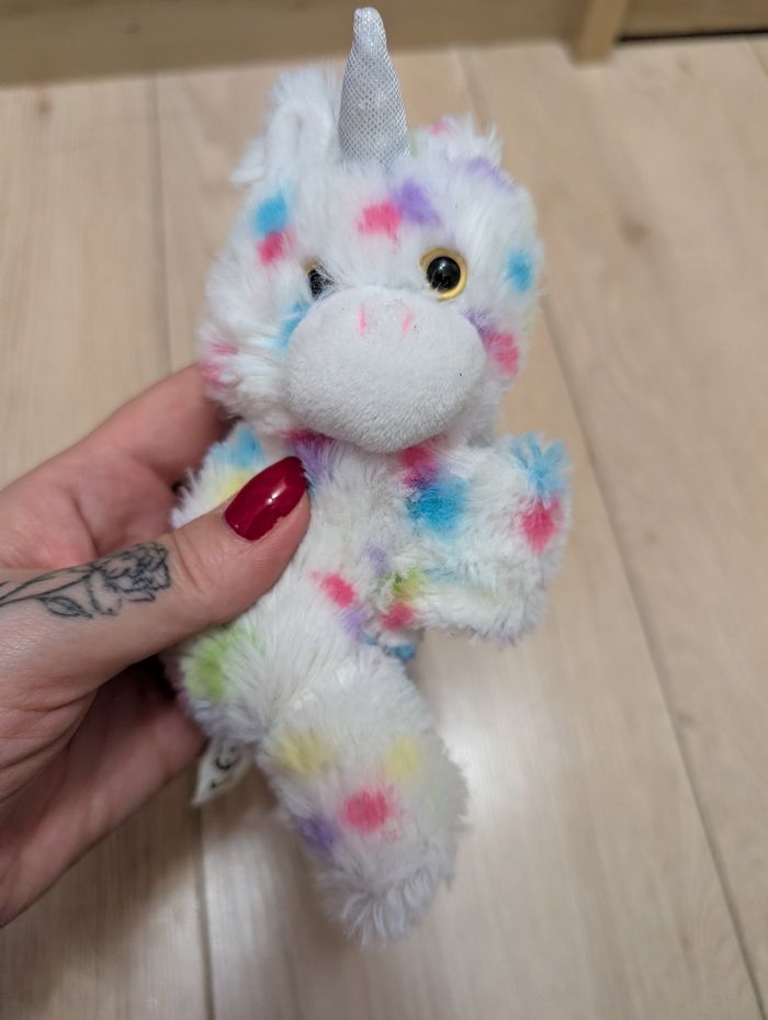 Bracelet poignet licorne blanche a poids colorés