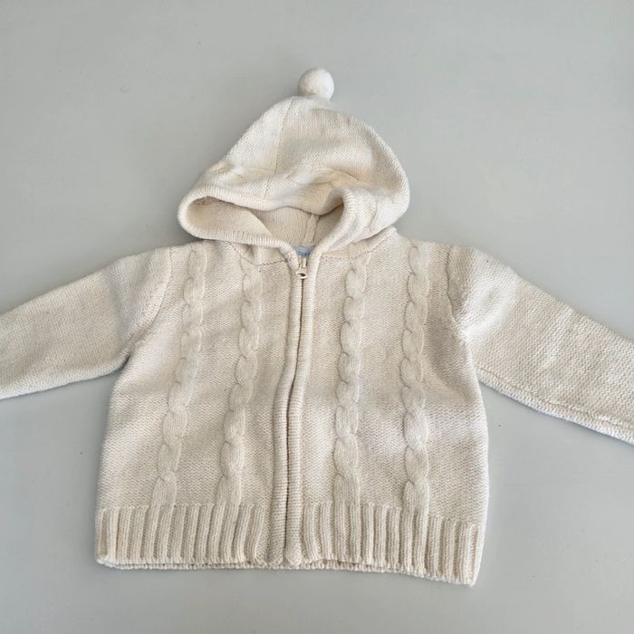 Gilet zippé a capuche - tex - 6 mois