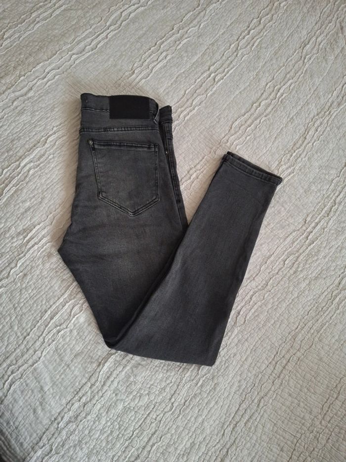 Skinny Zara taille 42 - photo numéro 2