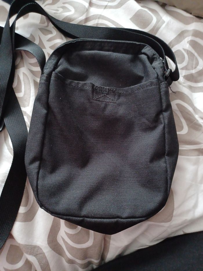 Sacoche nike - photo numéro 2