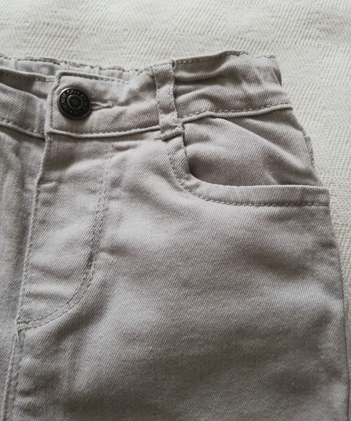 Pantalons jeans, gris clair, 24-36 mois, Primark, en très bon état - photo numéro 6