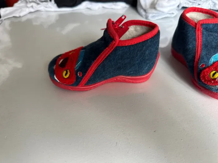 Chaussons garçon - photo numéro 2