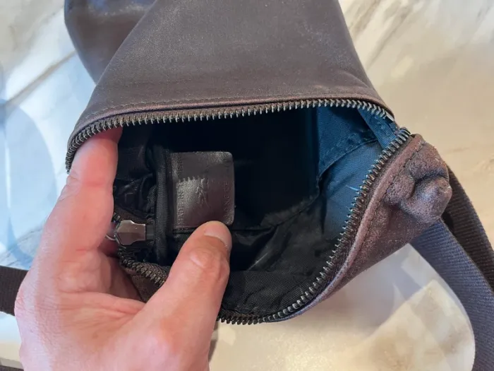 Petite sacoche homme cuir marron Longchamp - photo numéro 6