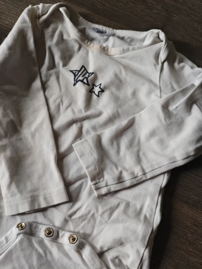 Bodies dim 18 mois - photo numéro 2