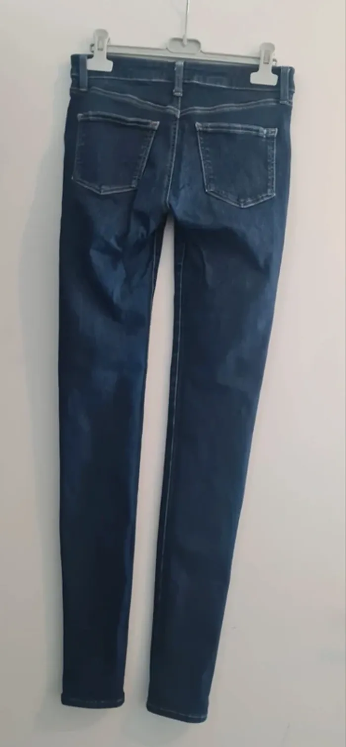 Jeans Uniqlo - photo numéro 3