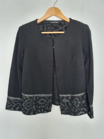 Veste Daneva