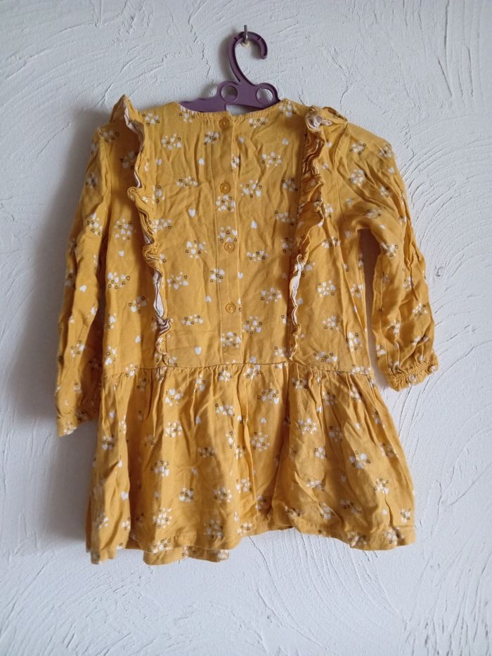 Robe moutarde fleuri - photo numéro 3