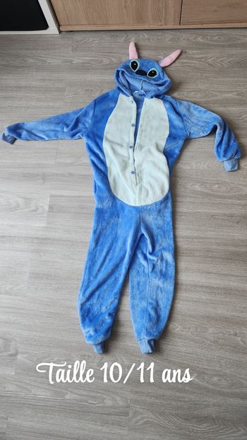 Combinaison stitch 10/11 ans