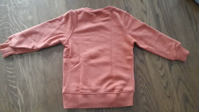 Sweat , pull orange NKY 4 ans - photo numéro 2
