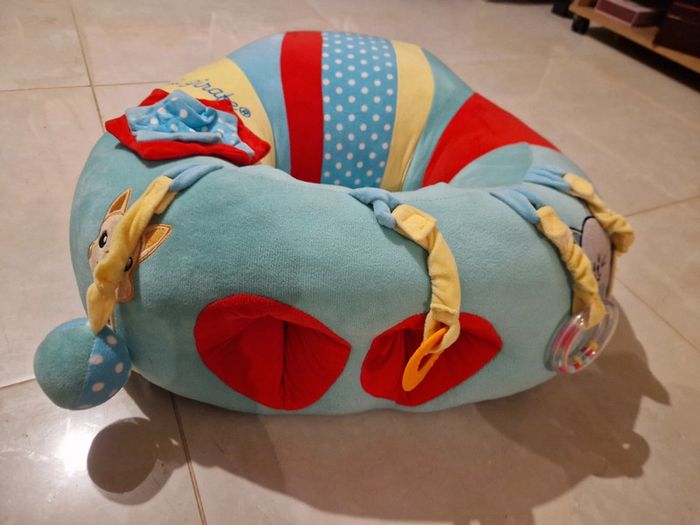 Pouf activités sophie la girafe