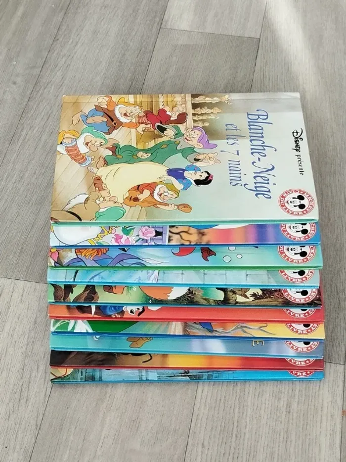 Lot de 10 tomes Disney club du livre années 1999 à 2004 L094 - photo numéro 3