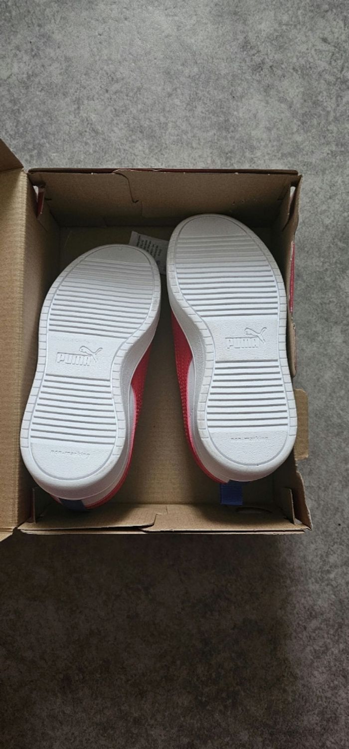 Baskets Puma enfant taille 32 – neuves – blanc/rouge - photo numéro 8