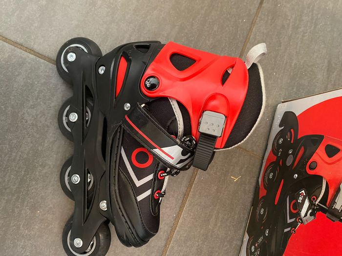 Roller ajustable de taille 34 à 37 TRS - photo numéro 5
