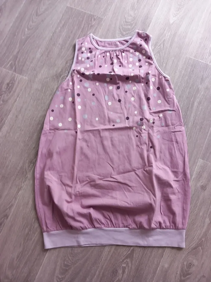 Robe sans manches