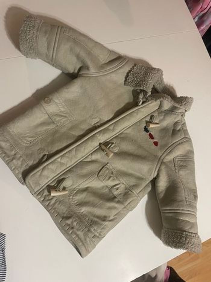 Manteau fourrée 2 ans