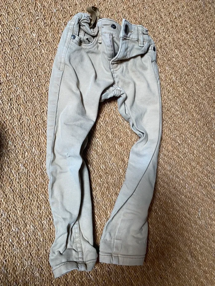 Lot pantalons 36mois - photo numéro 3