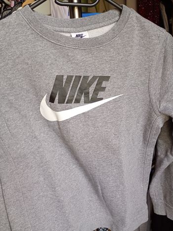 Pull Nike 