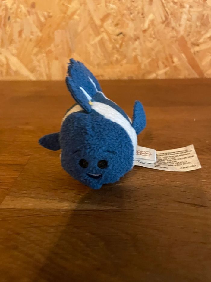 Tsum Tsum officiel Disney Parks Deb dans Le monde de Nemo - photo numéro 2
