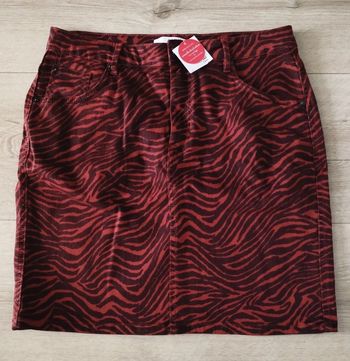 Jupe en jean noir et rouge zébré taille 42 Camaïeu
