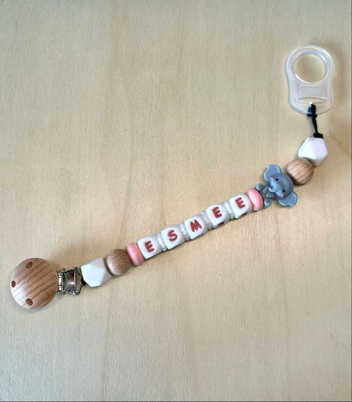 Attache tétine anneau de dentition porte clés