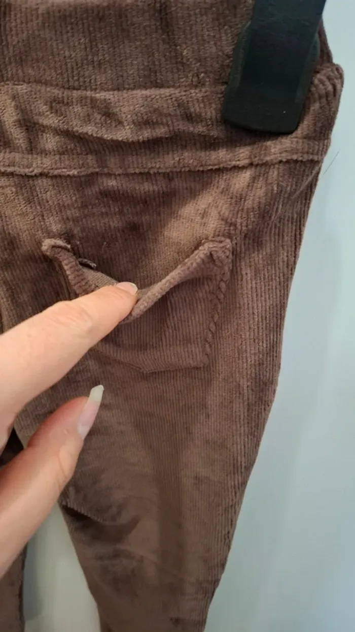 Pantalon élastique velours Taille 128cm - photo numéro 6