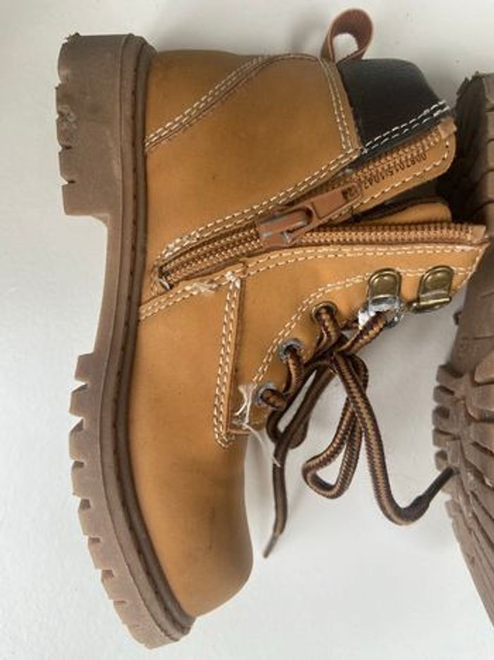 Bottines enfant Trappeur – Taille 25 – bon état - photo numéro 7