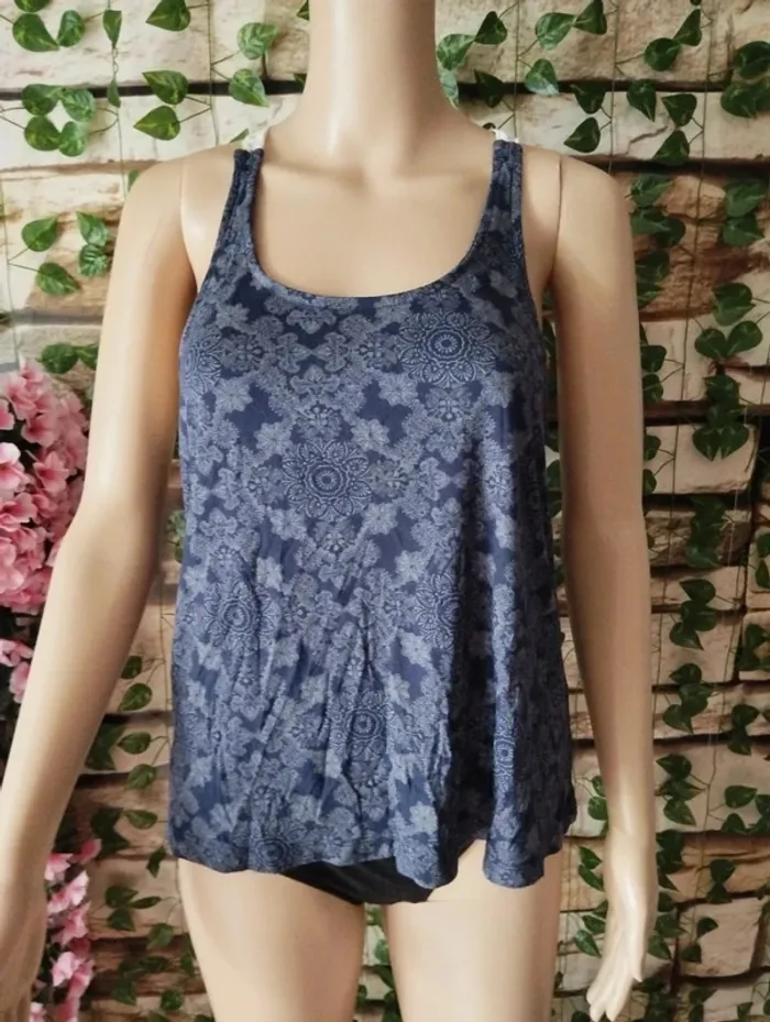 🌸Débardeur Dos ouvert Jennyfer Taille 38🌸 - photo numéro 2