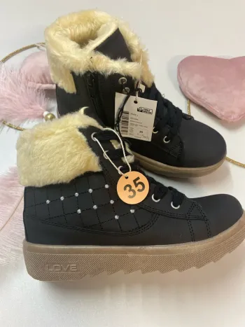 Bottines fille - fourrée - neuf - Defacto - noir