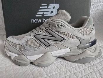 Baskets Snekers New Balance 9060 JGR 