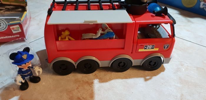 Camion pompiers mickey - photo numéro 6