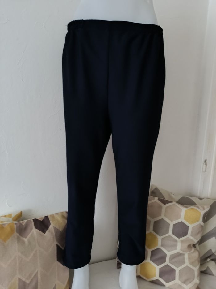 Pantalon marine - photo numéro 3