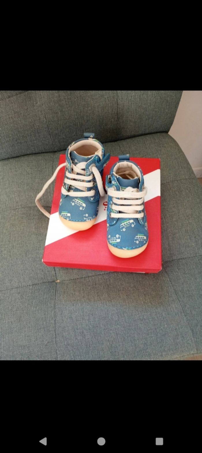 Kickers neuve taille 18