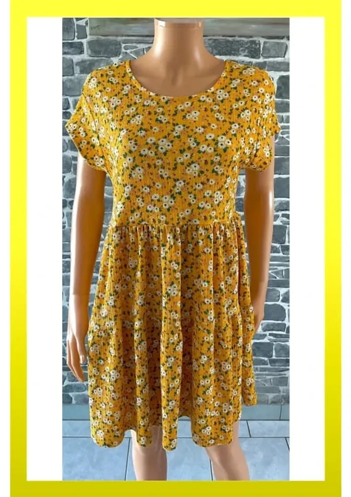 Robe " Bershka " 👗