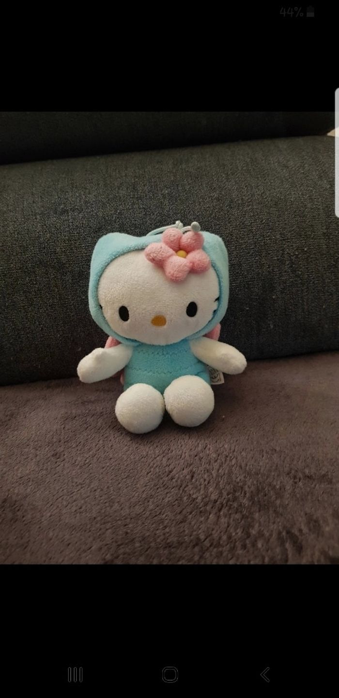 Peluche Hello kitty