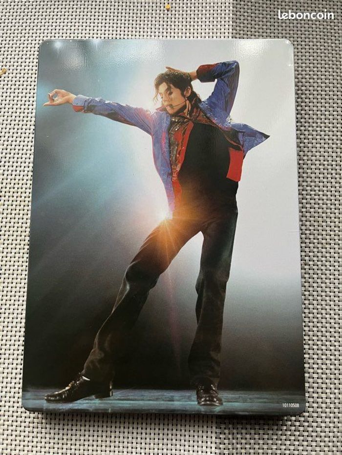 Michael Jackson’s This is It (double DVD, boîtier métallique) - photo numéro 2