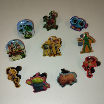 TOY STORY - Lot 10 Pin's Disney Edition Carrefour 2010 - Lot n°06 (OCCASION)