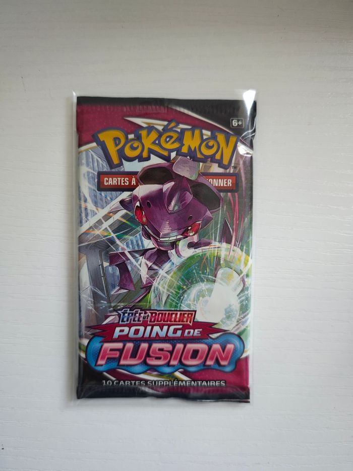 Booster poing de fusion genesect