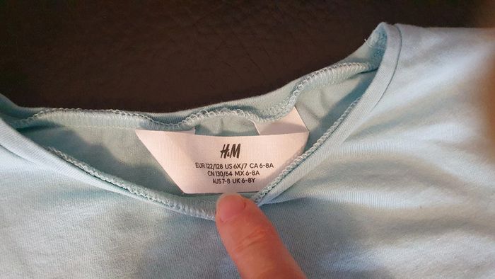 Tee-shirt à manches longues H&M en taille 7 ans - photo numéro 3