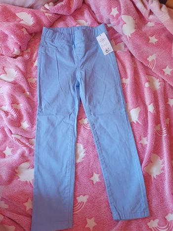Pantalon neuf 6/7 ans