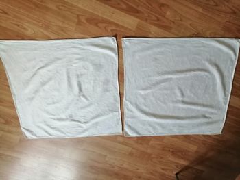 lot de 2 torchons à motifs relief