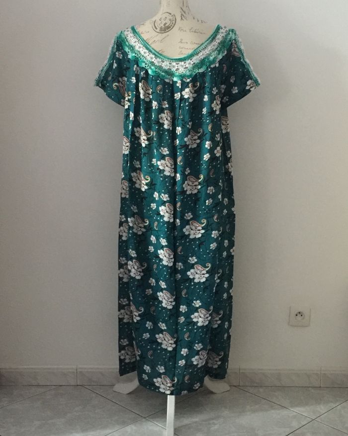 Djellaba verte à fleurs beiges - photo numéro 2