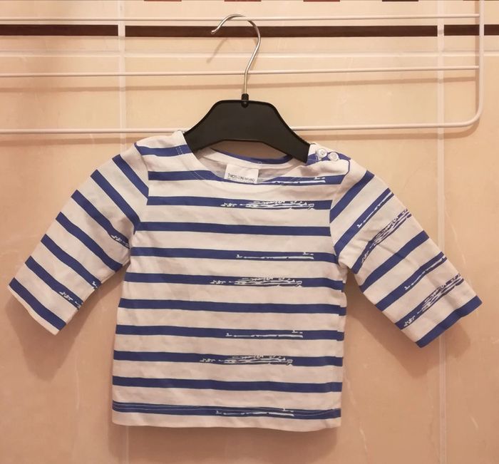 Tee-shirt NEUF T3 mois - V92B