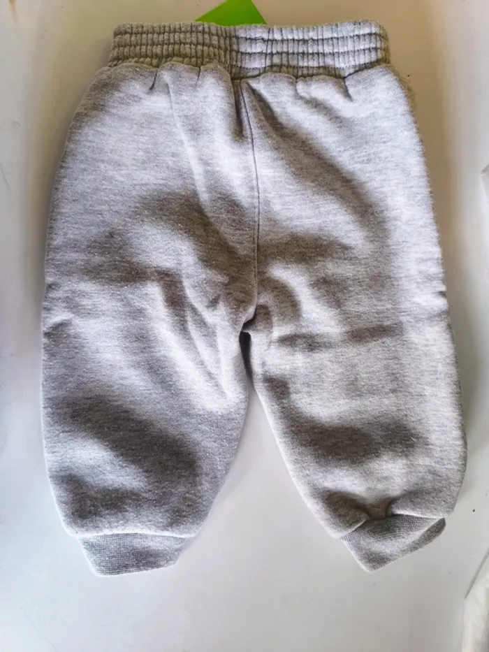 311983 jogging gris garçon 6 mois sans marque - photo numéro 2