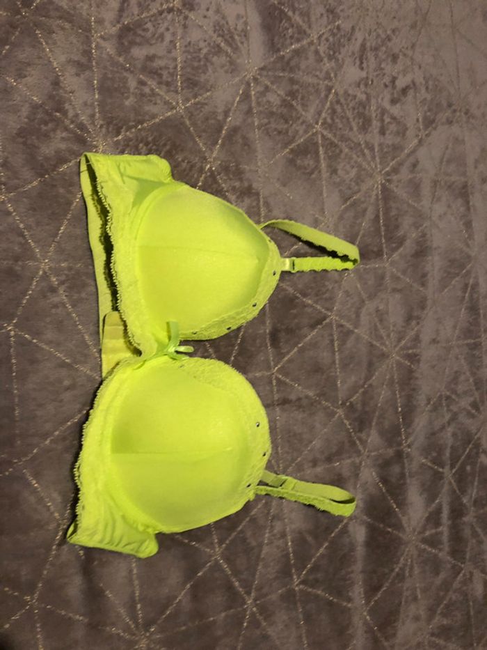 Soutien gorge jaune fluo