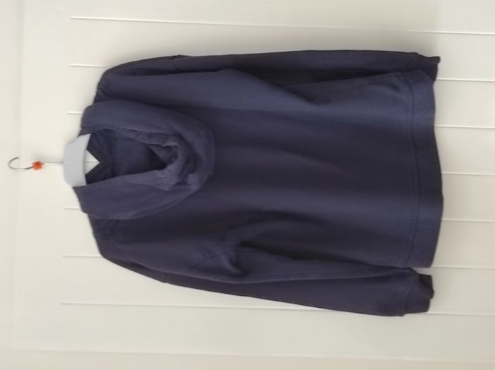 🦄 Sweat à capuche fille – 9 ans - photo numéro 3