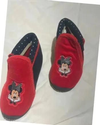 Chaussons fille Disney