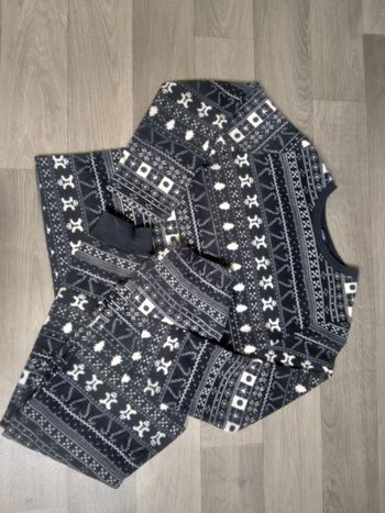 Pyjama velours 8 ans 