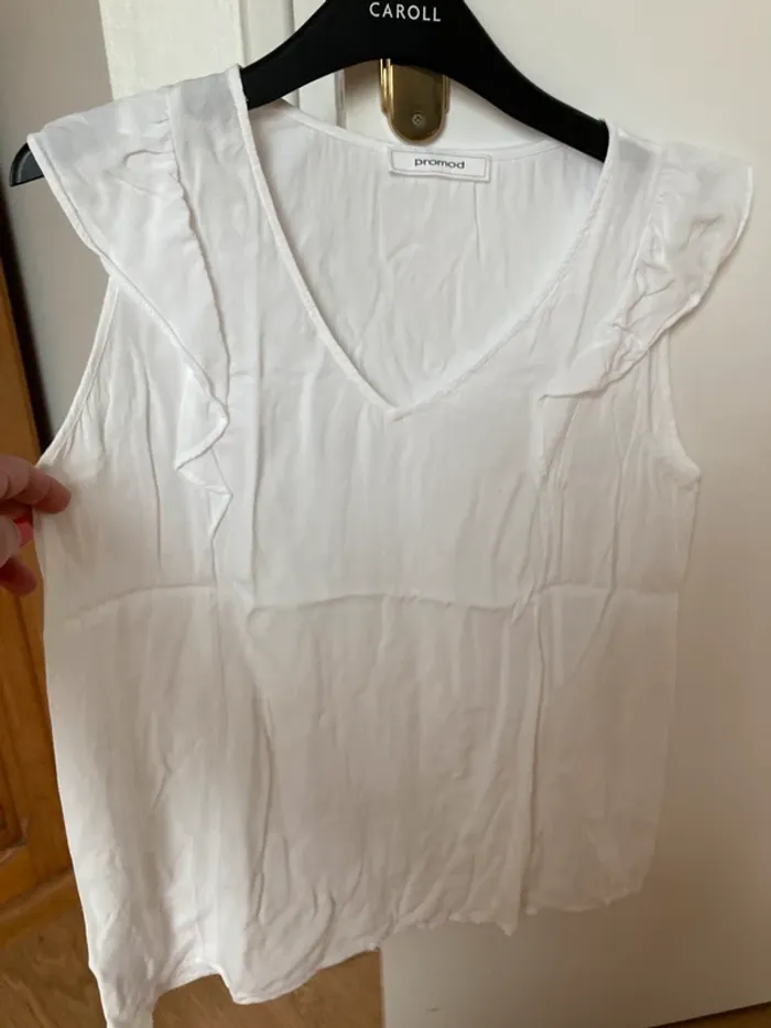 Blouse manches courtes détails volantés Promod taille 42